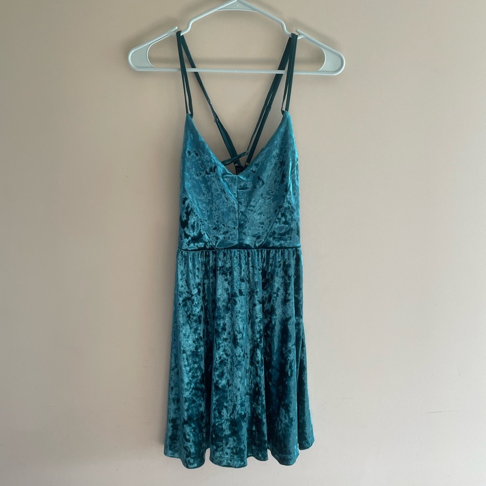 Forever 21 velvety cocktail dress